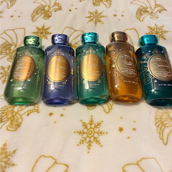 Disney Green and Blue Body Wash Collection X 5 - Picture 7 of 8